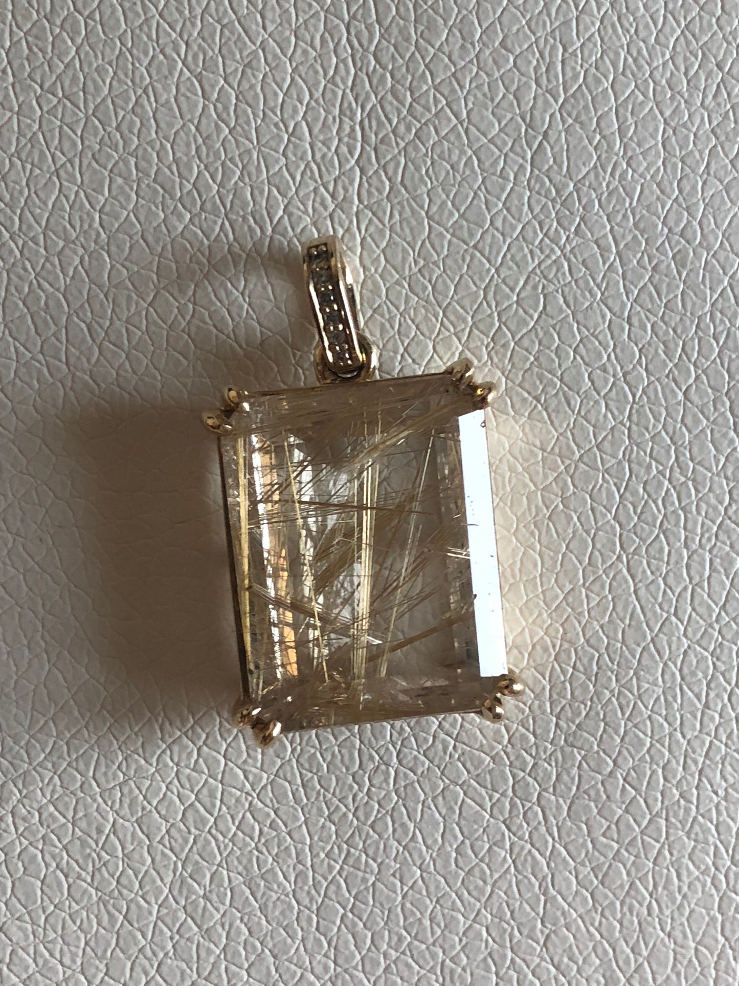 Rutilated Quartz and Diamond Bale Pendant in 18K Yellow Gold