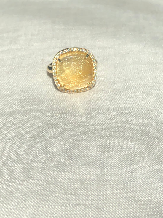 Rutilated Quartz Cabochon and Diamond Ring in 18k Yellow Gold