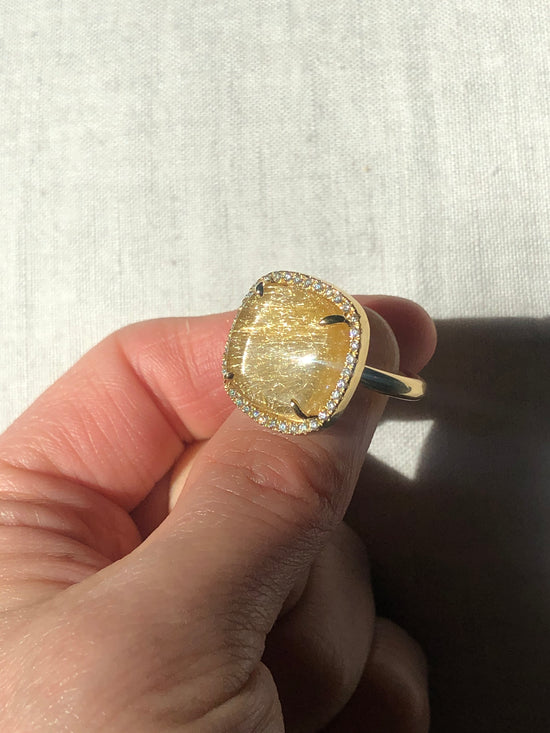 Rutilated Quartz Cabochon and Diamond Ring in 18k Yellow Gold