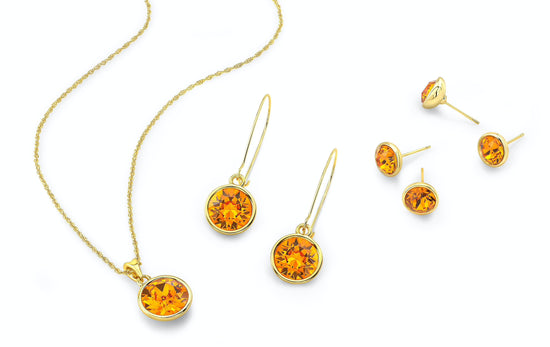 Orange Necklace in Yellow Setting