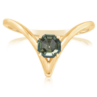 Load image into Gallery viewer, Sapphire Ring in 14K Yellow Gold
